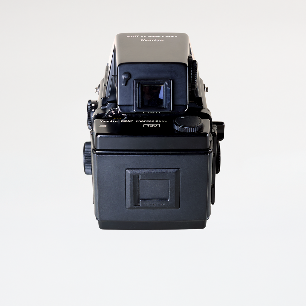 Mamiya RZ67 Pro | AE Prism Finder & 65mm 1/4 Lens